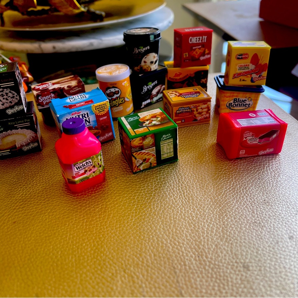 Shopkins toys